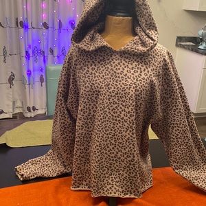 Abercrombie leopard print hoodie sweatshirt.